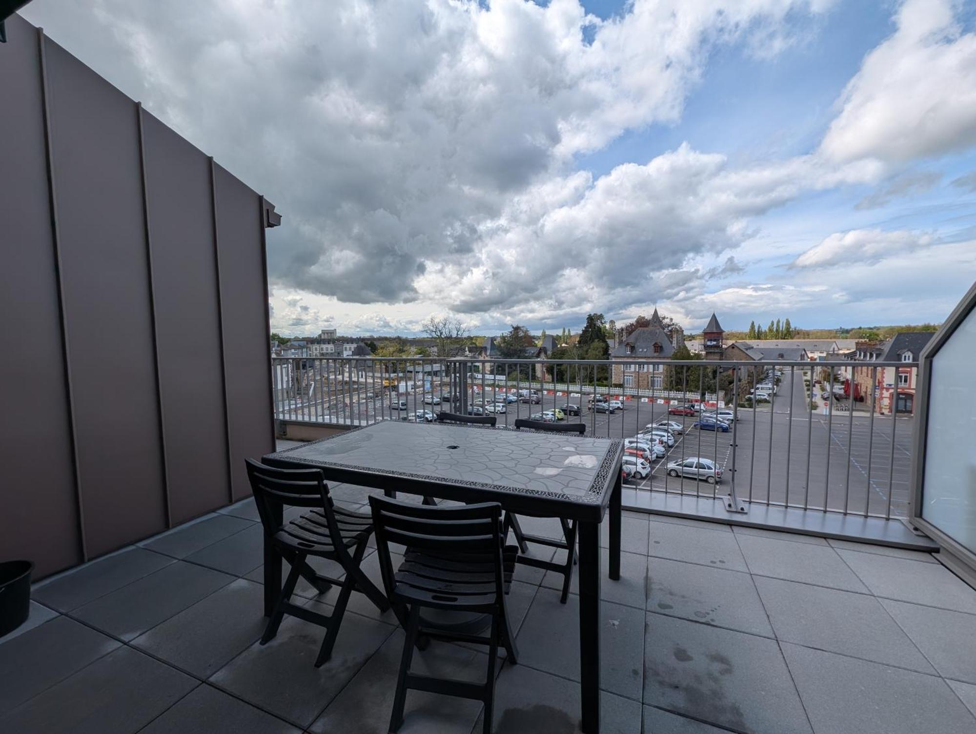 Appartamento Les Terrasses Du Haras Lamballe Esterno foto